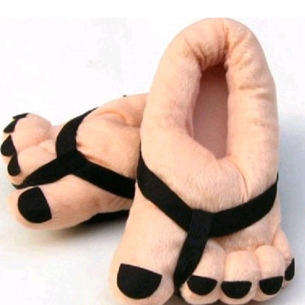 Dramatic Big Foot House Slippers